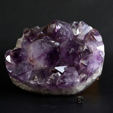 Brazilian Amethyst Geode 2.7 Kg Brazil Mineral Curiosity Extra Quality