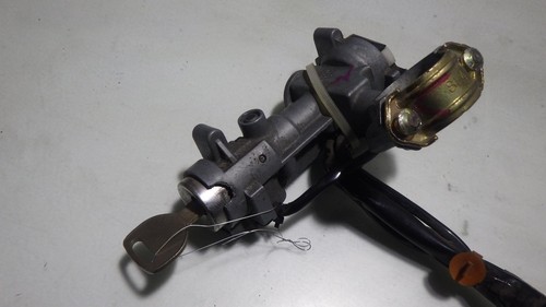 95 HONDA CIVIC Ignition W/Key - Picture 3 of 9