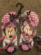 Girl's Disney Junior size XL 11-12 Minnie Mouse Beach Sandals NWT