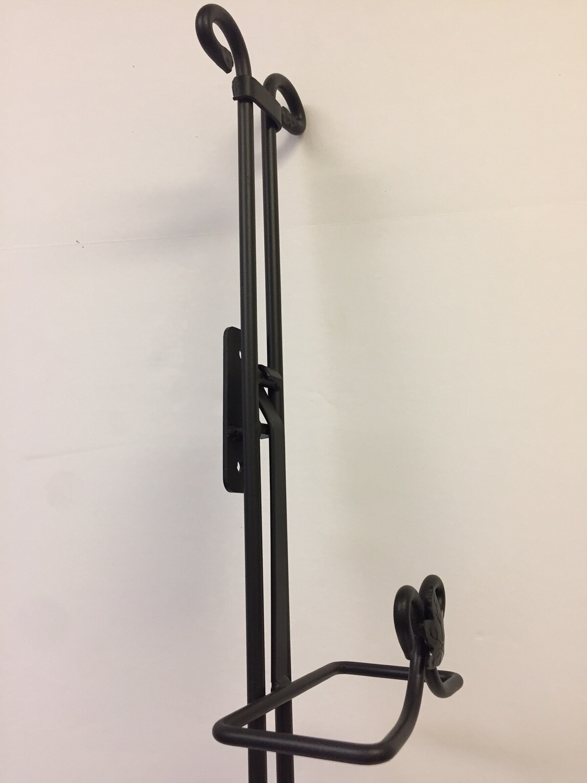 Longaberger Wrought Iron Decorative Plate Rack 71282 NEW Not In