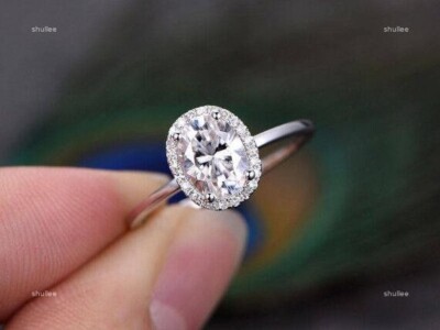 14K White Gold Brilliant Cut Natural Diamond Solitaire with Accents Sister Ring