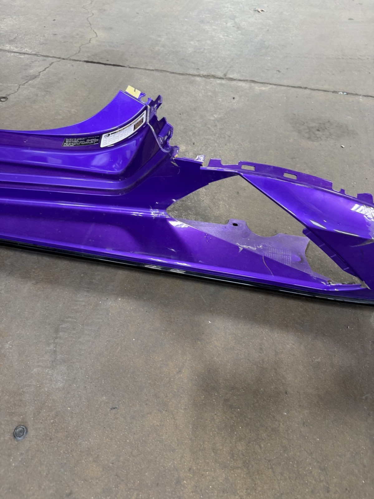 Lamborghini Huracan Driver-Left Side Rocker Panel Skirt Molding