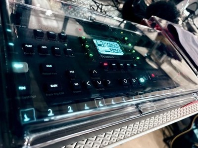 Elektron Octatrack MKII MK2 Black Sampler Sequencer Excellent With Box