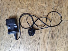 Oryginalna ładowarka Canon CB-2LE z przewodem zasilającym - w bardzo dobrym stanie