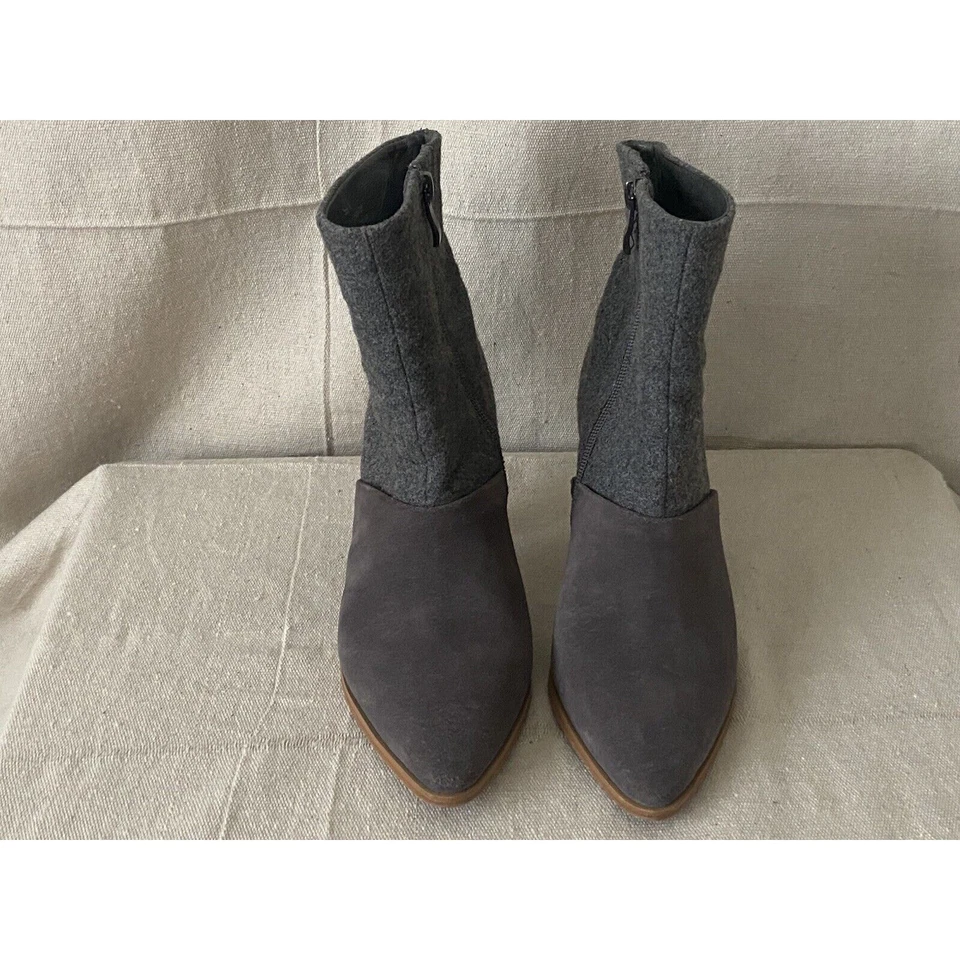 Botas Anthropologie Matiko Sara Feminina Minimalista Boho Camurça Salto de Lã Tamanho 37 - Imagem 2 de 4