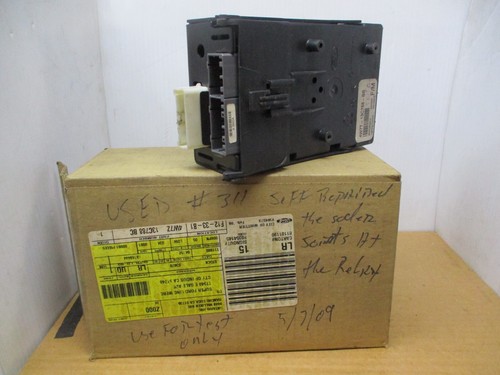 2003 2004 Grand Marquis/Crown Victoria Lighting Control Module 4W7T-13C788-BB - Picture 3 of 4