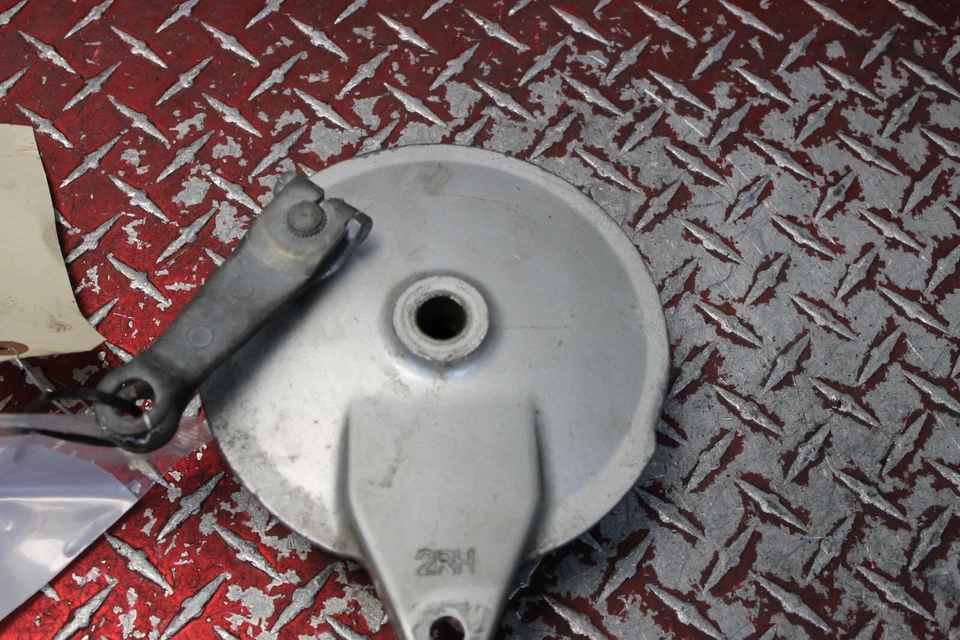 Yamaha Virago XV250 1995-2007 OEM MONTAJE DE TAMBOR DE FRENO TRASERO YV1 Foto 4 de 4