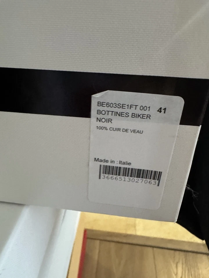 Givenchy - Botas de motociclista Shark Lock - EU 41 Foto 2 de 4