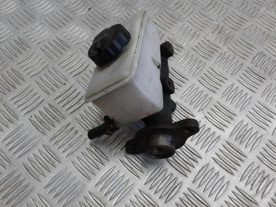 CILINDRO MAESTRO FRENO KIA SPORTAGE MK1 0K03A43400A Foto 3 de 4