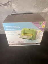 Cuttlebug Die Cutter & Embossing Machine & Embosser Provo Craft (New in Box)