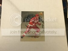 2000 Upper Deck Steve Yzerman HOF-4 Headed for the Hall