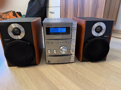 Sony CMT-CPZ2 Kompakt-Stereoanlage CD/Kassette AM/FM mit FB & LS