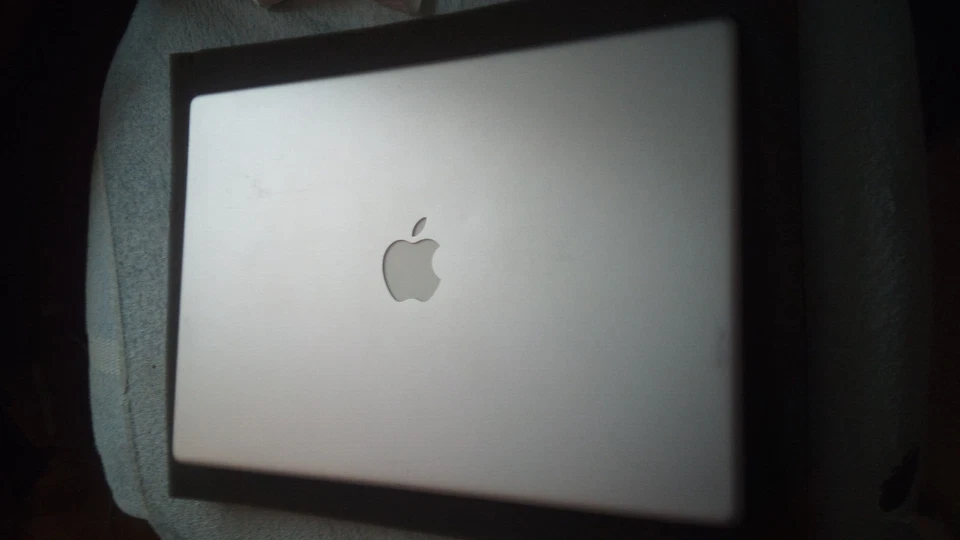 Powerbook G4 A1106 15" 1.5GHz o 1.67GHz Pantalla LCD + Bisagras, Probado Muy Bonito Foto 4 de 4