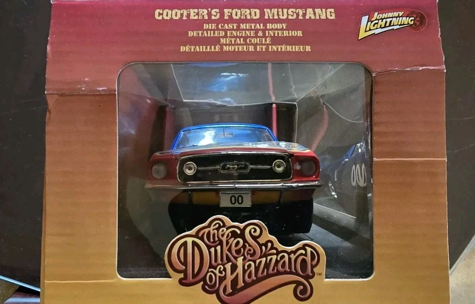The Dukes of Hazzard Cooters FORD Mustang 1/18 - Johnny Lightning NEW IN BOX - Image 3 of 4