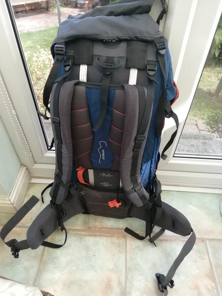 Mochila Aqua Alpina Negra Senderismo Camping Festival Seca Impermeable 60L + 10L Foto 4 de 4