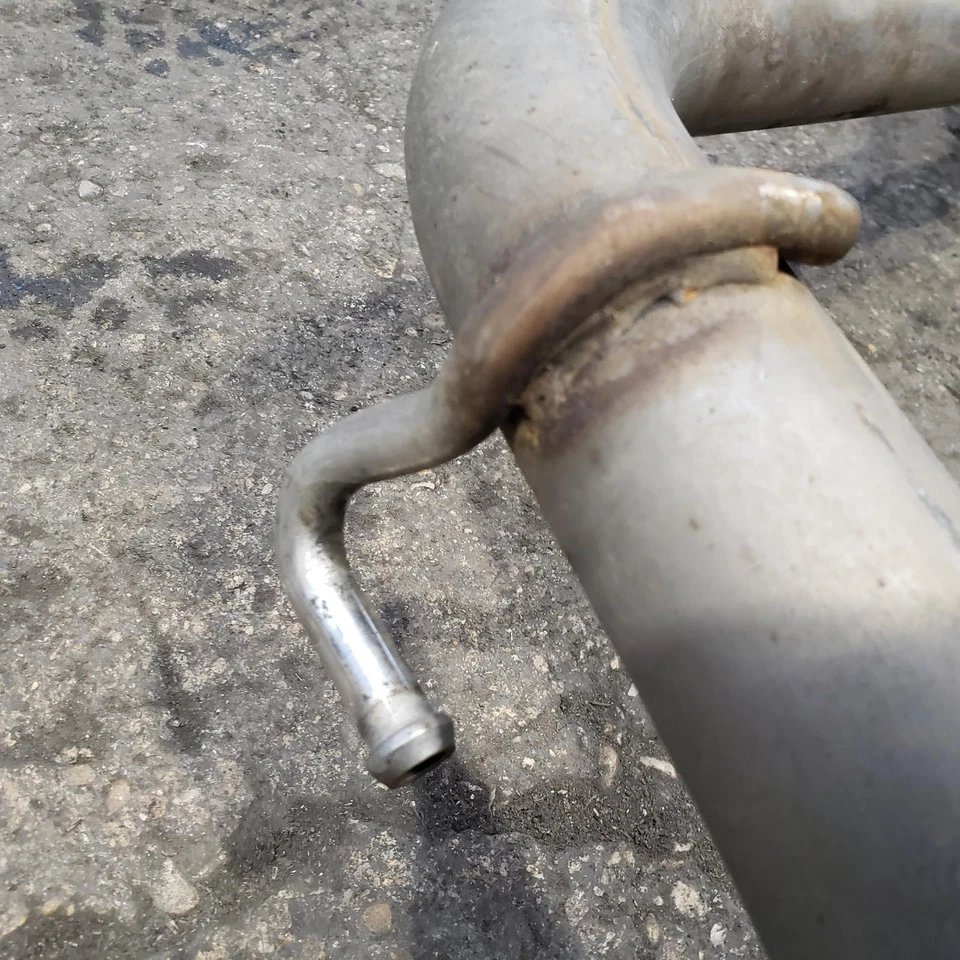 SUZUKI SWIFT EXHAUST MID PIPE MK4 (A2L)  - Image 4 of 4