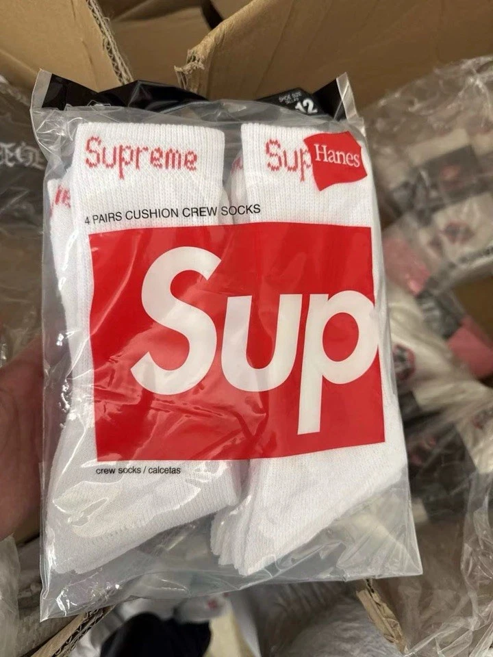 Supreme Hanes Crew Socks White Black 4 Pack