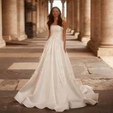 Strapless Neck Applique Satin Wedding Dress Elegant Zipper Back Sweep Train Gown