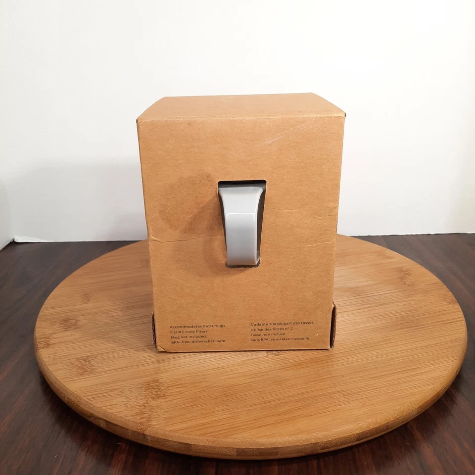 星巴克 OXO 倒咖啡机 12 盎司带水箱过滤器新品 — 第 3/4 张图片