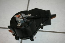 Elektrischer Lüfter aus 16mm Filmprojektor, vermutlich Eiki