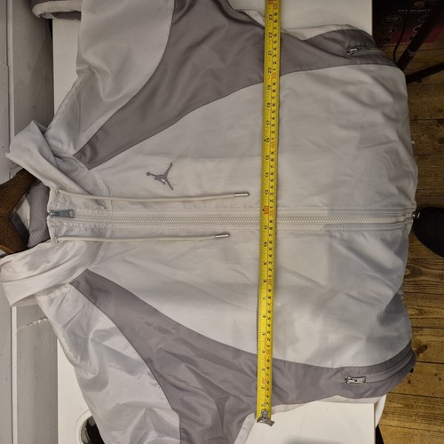 Nike Jordan Essentials Woven Jacket (DJ9828 104) Size Medium Super Jacket - Picture 16 of 19