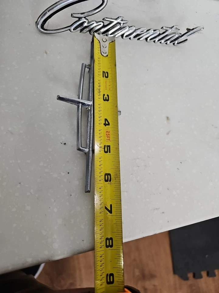 Lincoln Emblem 1970 1971 1972 Lincoln Continental Original  - Image 2 of 4