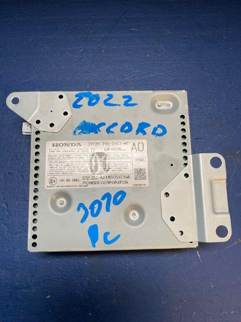 2018-2022 Honda Accord Amplifier Center Console Radio Amp ID