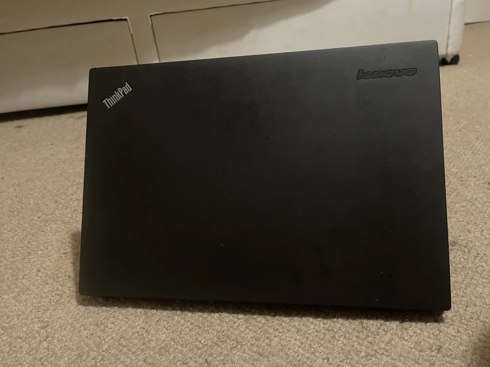 Lenovo Thinkpad 8ram,256gb itel i7,5th gen  - Image 4 of 4