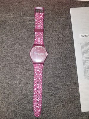 Swatch trico purp SUOV705 NEU Swatch Uhr lila