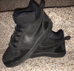 nike boys shoes size 13