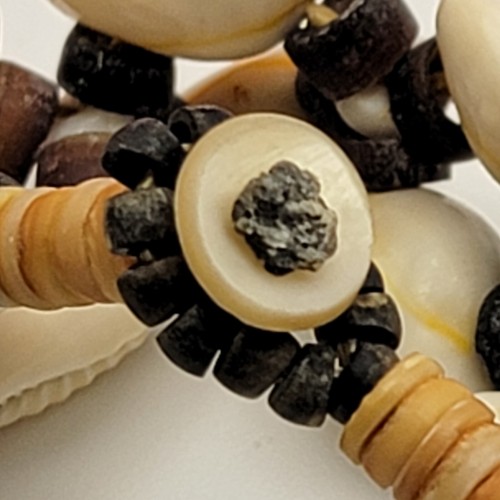 Vintage Cowrie Shell And Stone Double Row Toggle Bracelet 7.25" Hawaii - Picture 5 of 7
