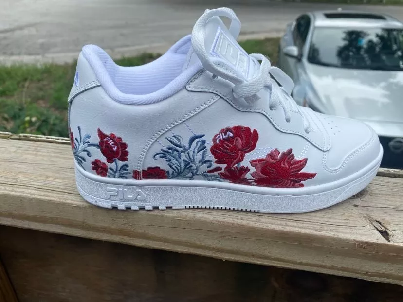 Fila top shoes flowers