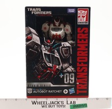 Ratchet 09 Transformers WFC Studio Series Gamer Edition Hasbro Figure NEW SEALED