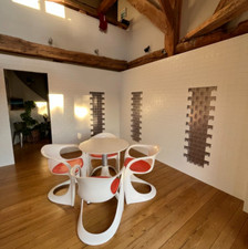 Morph Bricks Room divider - Modular system of bricks made from recycled plastic