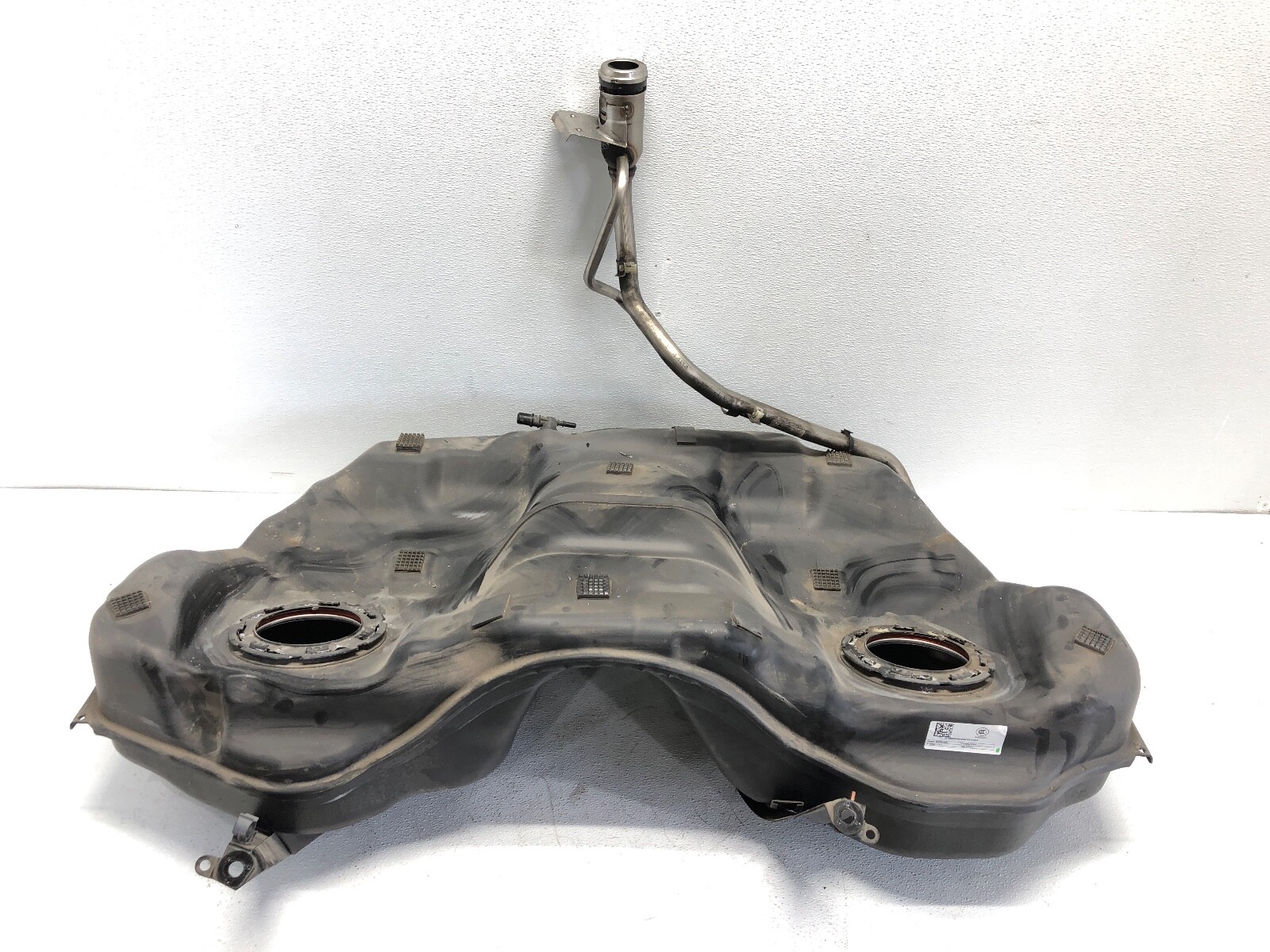 2014-2020 MASERATI QUATTROPORTE FUEL TANK RESERVOIR OEM.