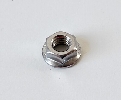 M5 Flange Nut Hex Serrated in Bright Zinc Plate Class 8 - DIN 6923