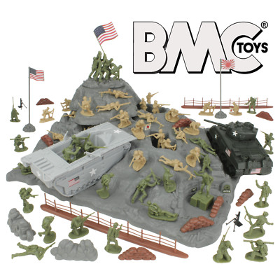 WWII 完成品？　3台　セット BMC WW2 Iwo Jima Plastic Army Men Island Tanks Soldiers 72pc