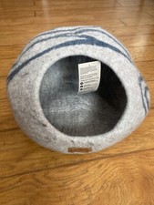 MEOWFIA Premium Cat Bed Cave Medium 100 Merino Wool Beds for Cat - Medium Size