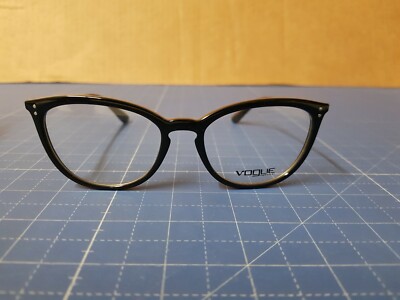Vogue VO 5276 W44 51 17 140 Brillenfassung Schwarz