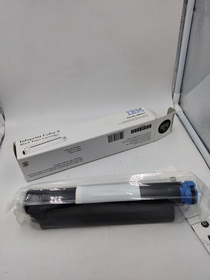 Genuine IBM 02N7211 INFOPRINT COLOR 8 TONER BLACK (1) use in Infoprint Color 8 P - Image 2 of 4