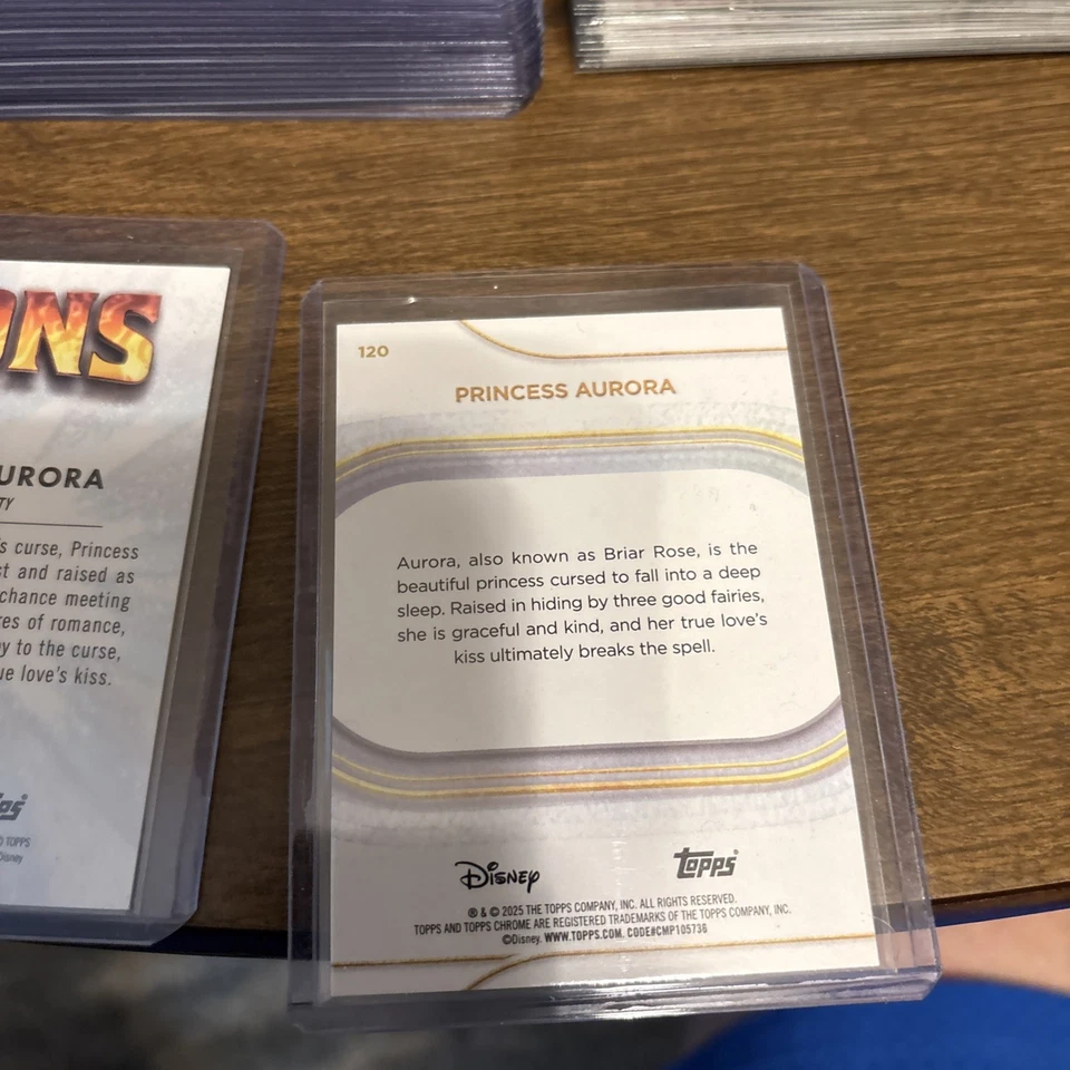 2025 Topps Chrome Disney Princess Aurora/Sleeping Beauty Disney Icons Black /10 - Image 4 of 4