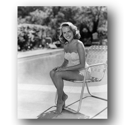 Terry Moore Photo 8x10 Actress Portrait