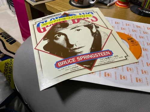 BRUCE SPRINGSTEEN ~ GLORY DAYS / STAND ON IT ~ 7" JAPANESE 45 w/ PICTURE SLEEVE