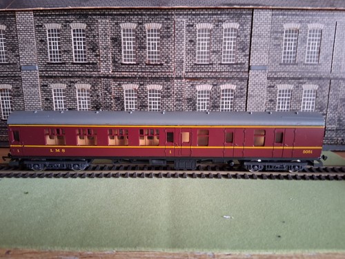 Lima 9151 LMS 1. Klasse gebremster weinroter Reisezugwagen Spur OO ohne OVP | Zustand: Used