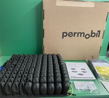 NEW* 2024 Roho Air Cushion w/ Pump & Cover  20" X 20."X 3.25" 2RLGMPC #K690