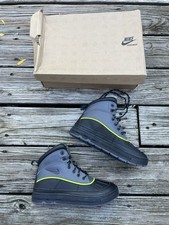 VTG NIKE ACG Woodside Kid's Gray Duck Boots Unisex Size 5Y 524872-002 NEW