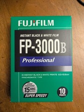 FUJIFILM FP-3000B Professional 10 Instant Black  White Prints
