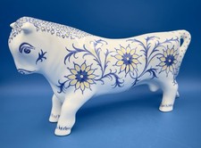 Figura de China Hueso de Ferdinand el Toro de Wedgwood Rara - Arnold Machin
