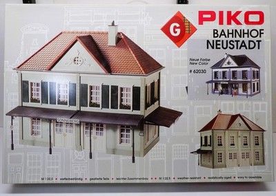 Piko G scale Building Kit 62030 Neustadt Station-complete w/ decals & ins OB