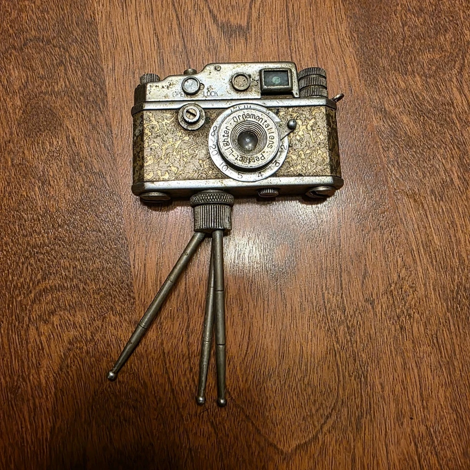 Encendedor de cámara LUMIX plateado vintage del Japón ocupado Foto 4 de 4